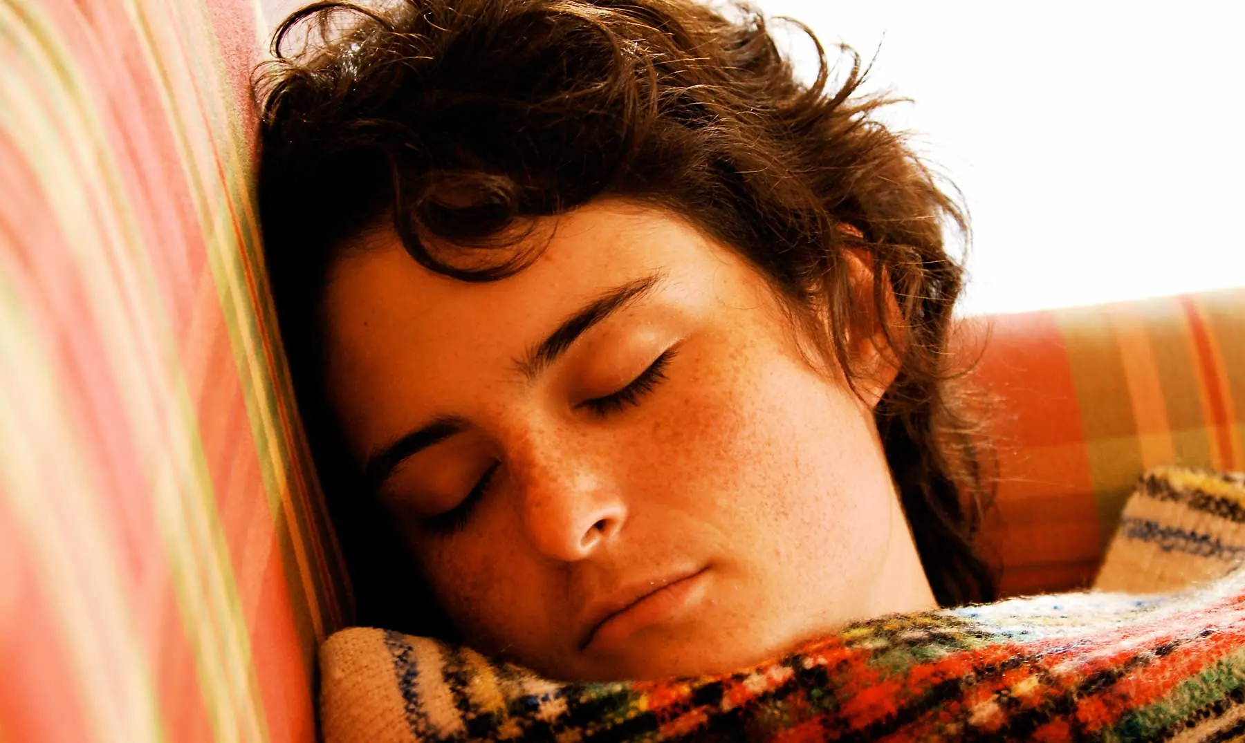 10 cosas curiosas que pueden sucederte mientras duermes