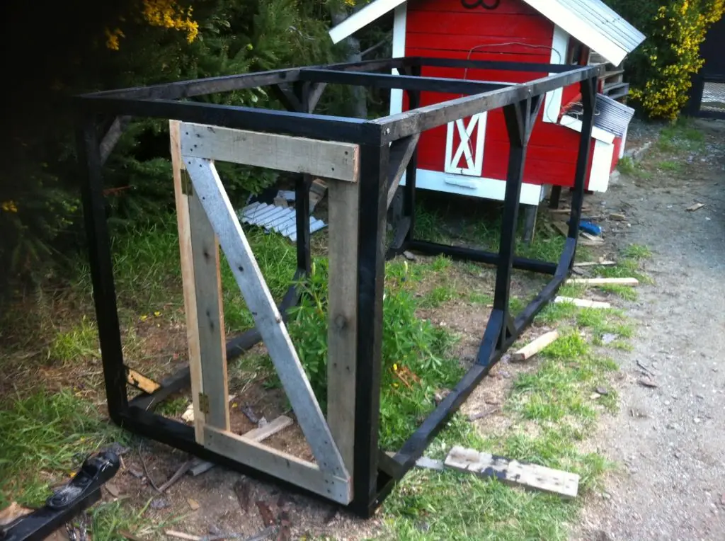 Hazlo tu mismo: Gallinero con Pallets