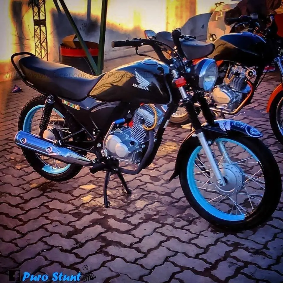 Simplemente, motos..
