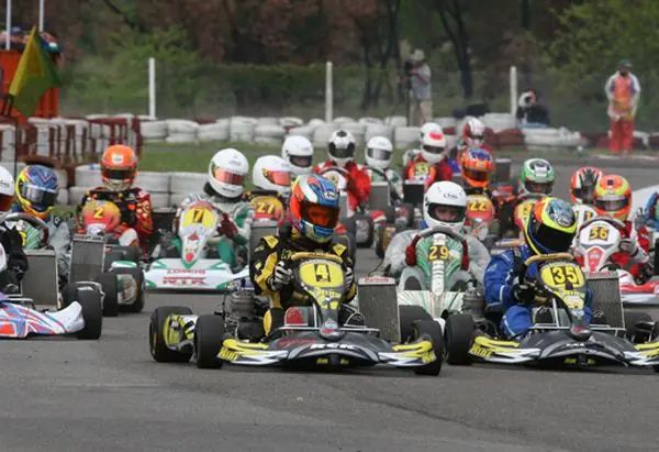 Karting el post que se merece !!