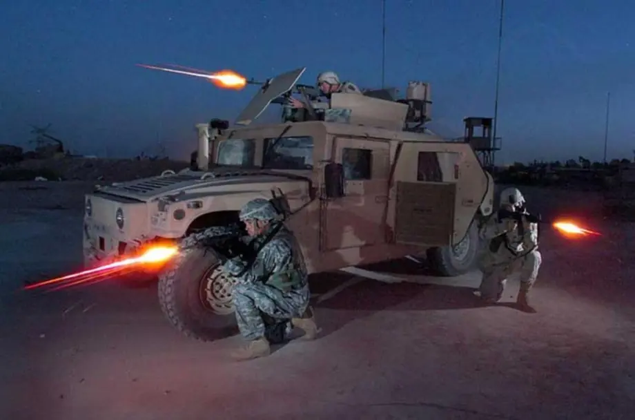 que significa HMMWV