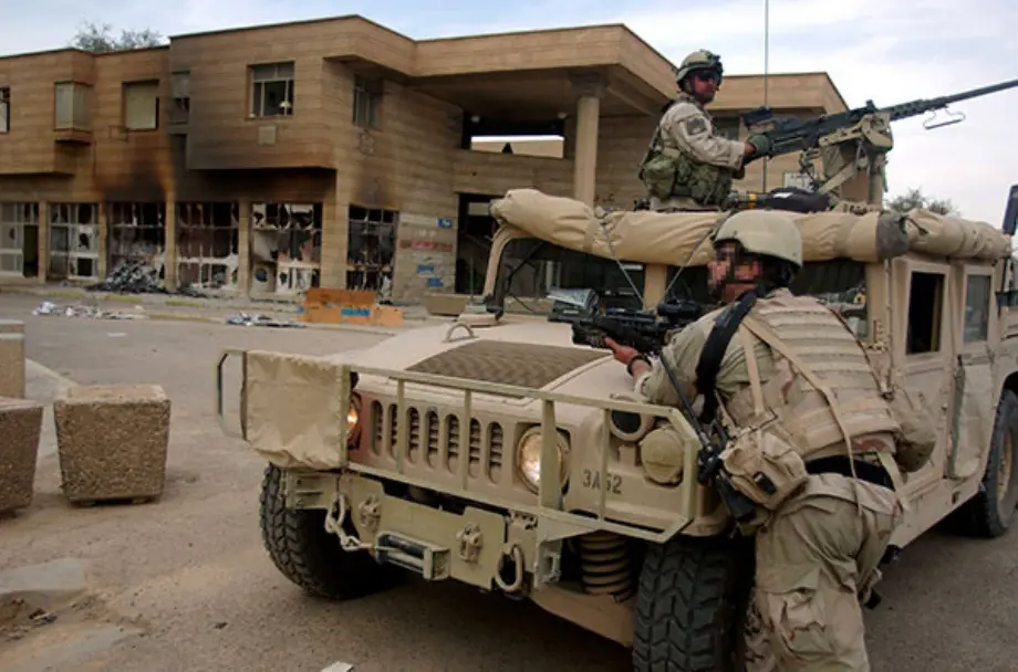 Se llama el Humvee, así que, ¿qué significa hmmwv?