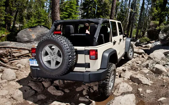 Lanzamiento Jeep® Wrangler gama 2013