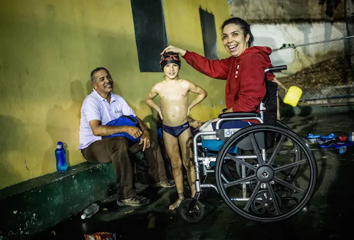 Venezolana con guáramo Venezolana con guáramo