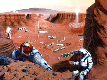 Cientifica de la NASA dice haber visto humanos en Marte