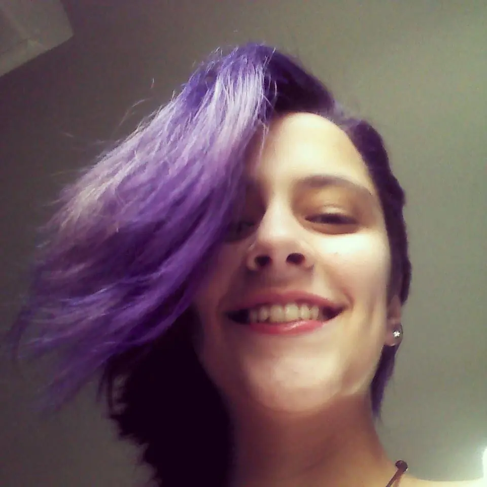 Tengo el pelo de todos colores y te lo muestro