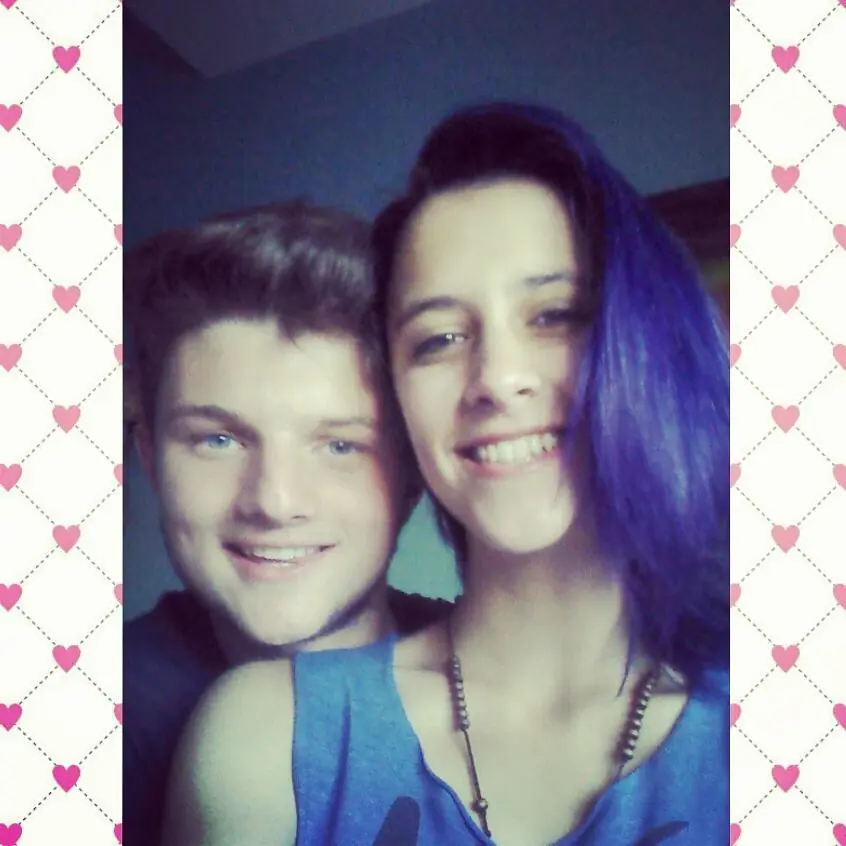 Tengo el pelo de todos colores y te lo muestro