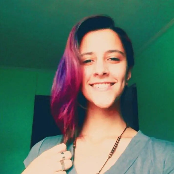 Tengo el pelo de todos colores y te lo muestro