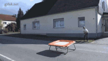 Otra explosion de gifs.....10 no los viste jamas