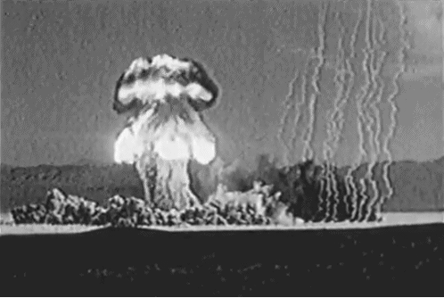 Otra explosion de gifs.....10 no los viste jamas
