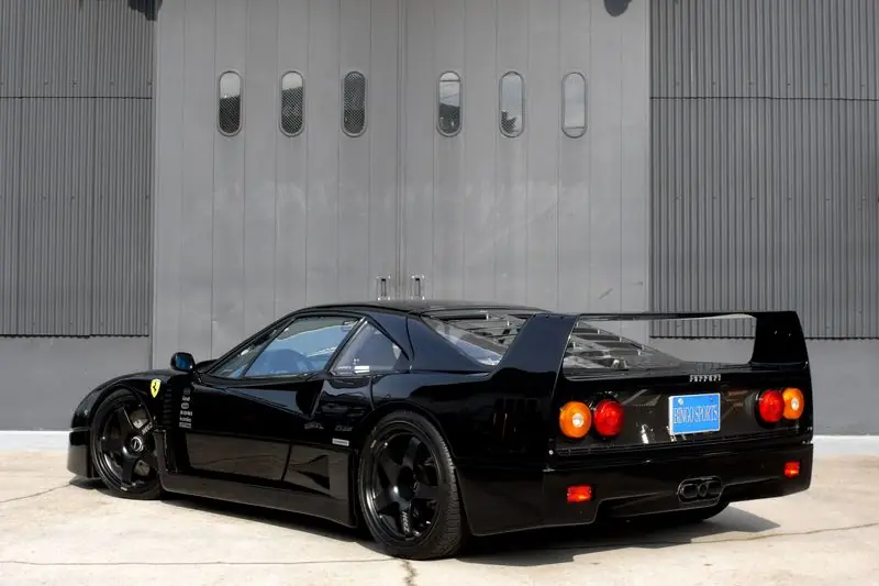 Ferrari F40 (Superdeportivo Clásico Noventero!)