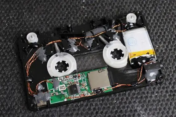 como hacer un MP3 player con un cassette
