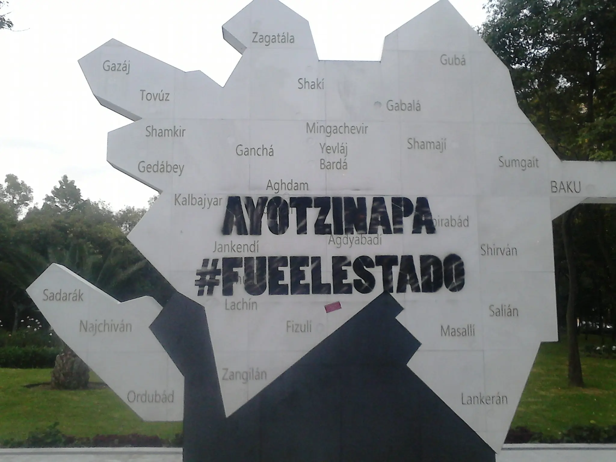 normalistas de ayotzinapa