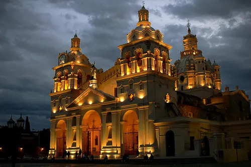 ¿Por qué los turistas eligen la Ciudad de Córdoba?