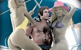 Quieres ser como un macho mexicano. Pasa yo te esnseño