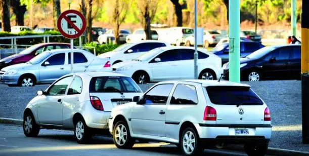¿Cuánto cuesta mantener un auto por mes?