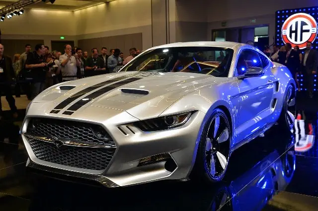 Un Mustang de 725 caballos de fuerza