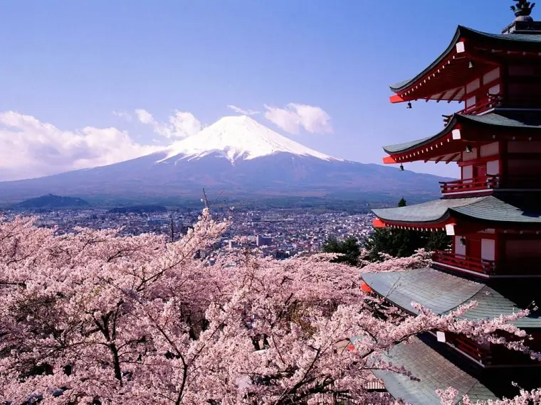 Japon[cultura costrumbes y creencias]