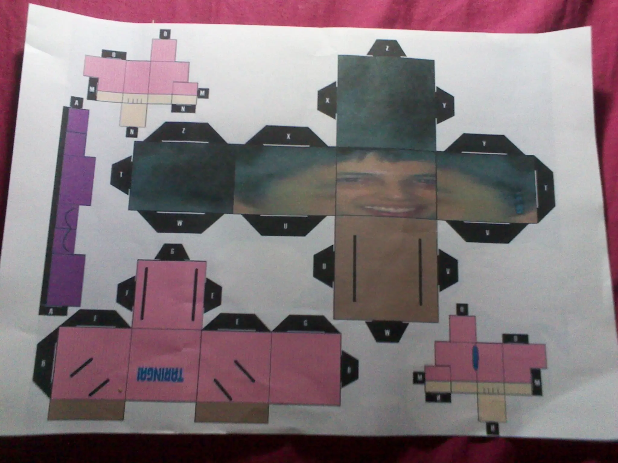 Muñequitos de Herni para regalar en navidad, pasate Lince.