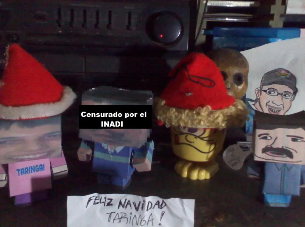 adorno de herni navideno