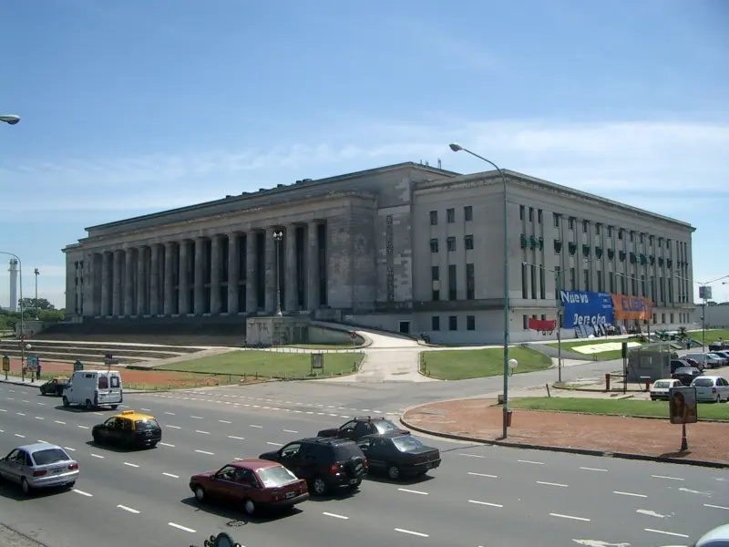 Un dia como hoy se fundaba la Universidad de Buenos Aires