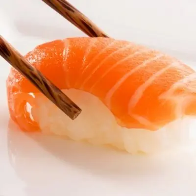 sushi preparación sushi preparación