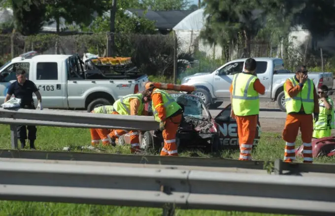 Murió al estrellarse contra el guardarrail en Panamericana