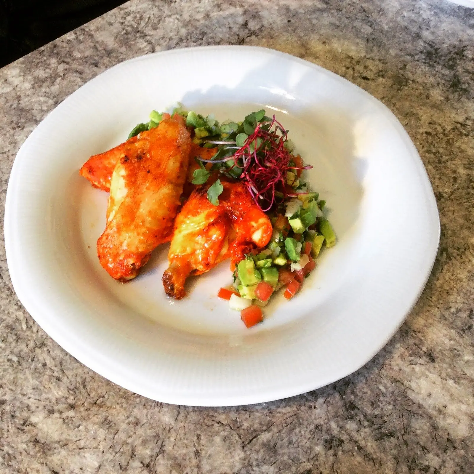 Alitas de pollo picantes en bolsa para horno
