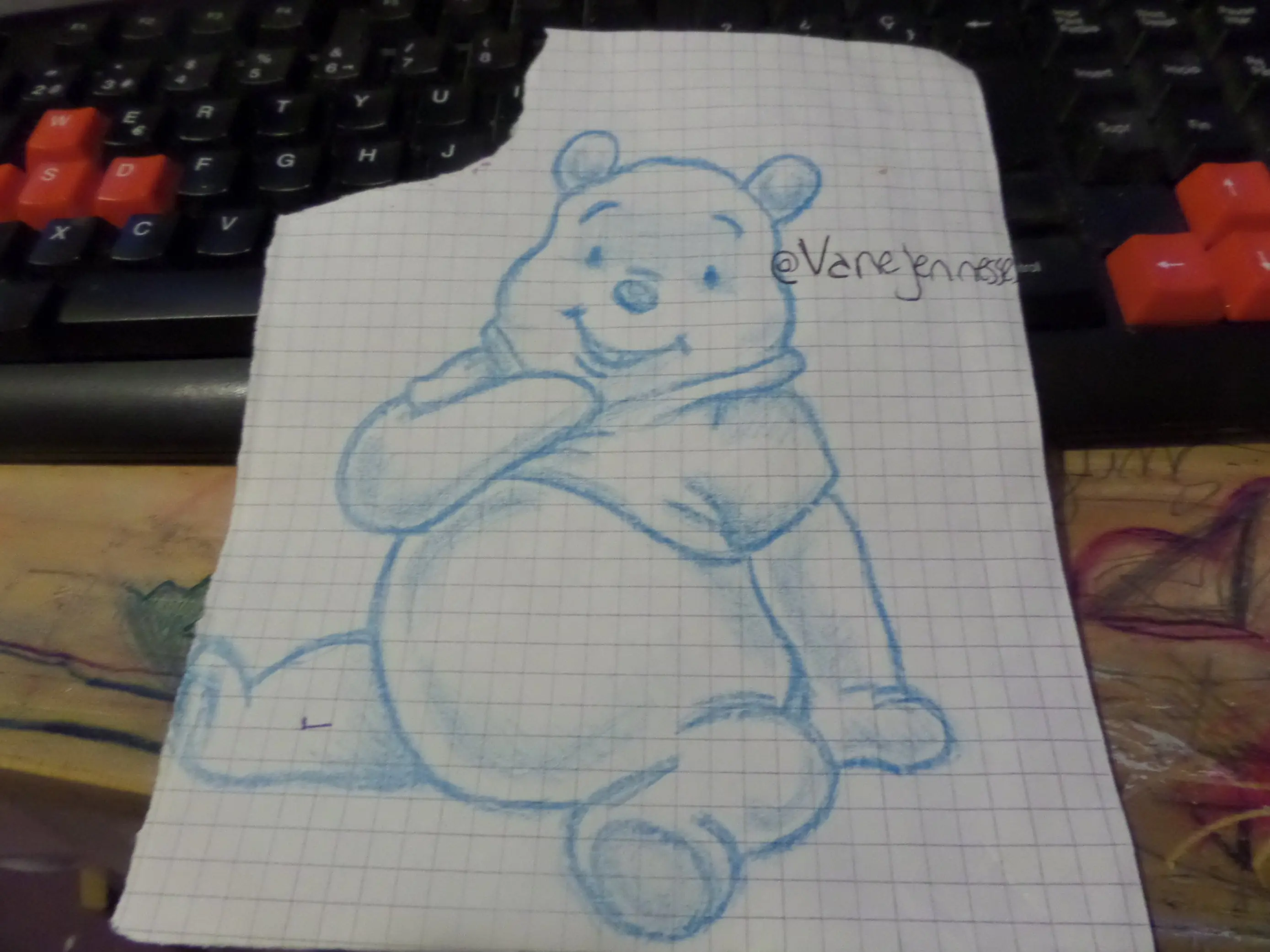 Dibuje a Winnie Pooh y te lo muestro