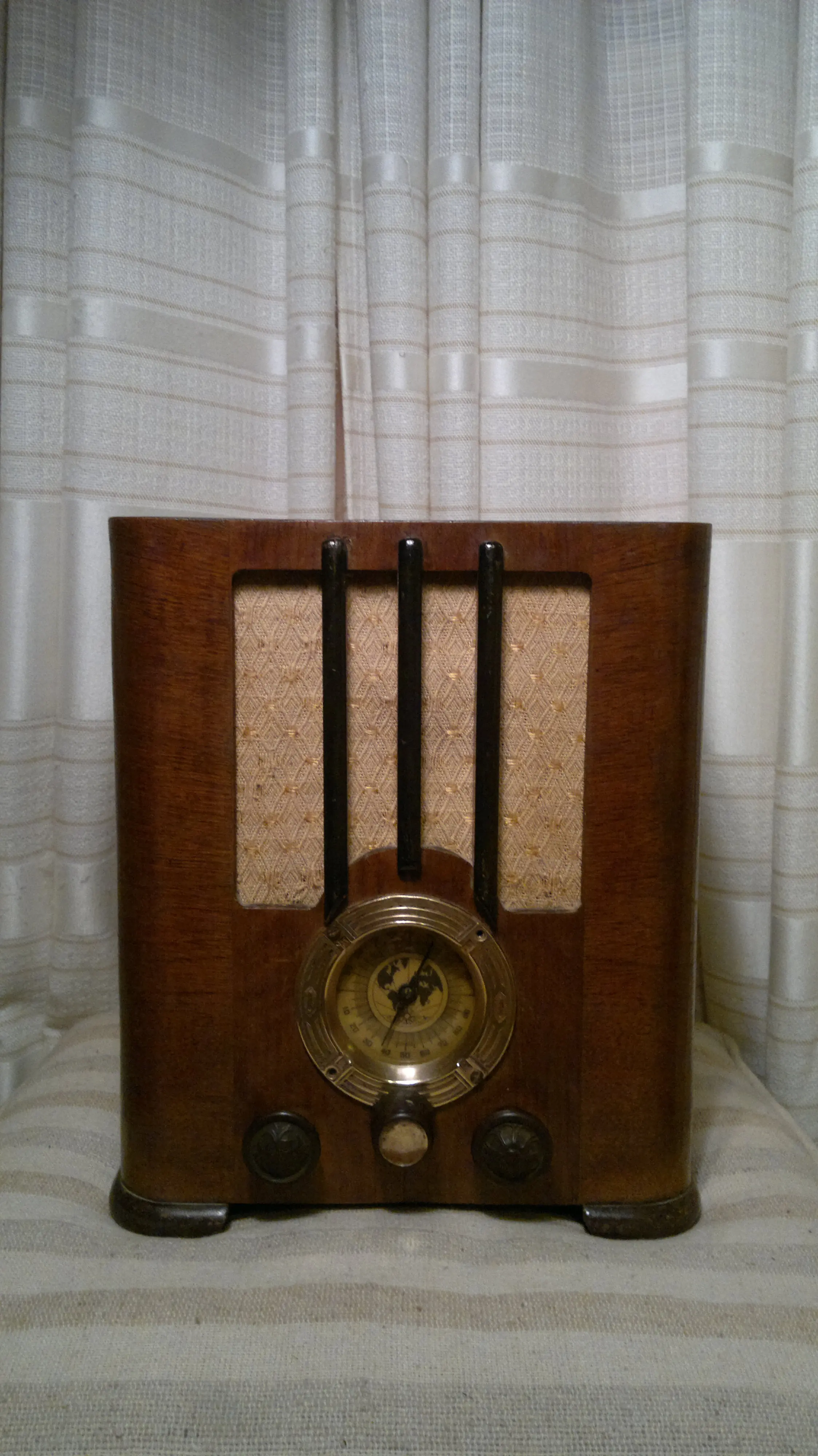 Restauro radios antiguas, ¡Y te lo muestro!