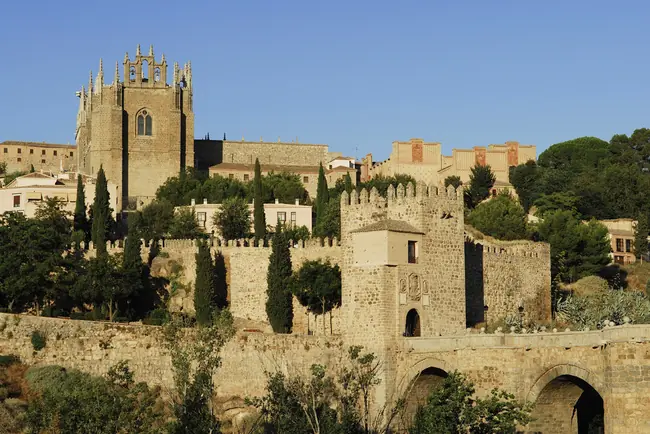 Regreso a la Edad Media: monasterios con historia