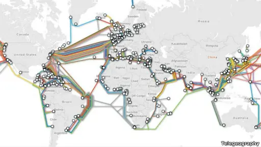Por qué internet es tan costosa en América Latina