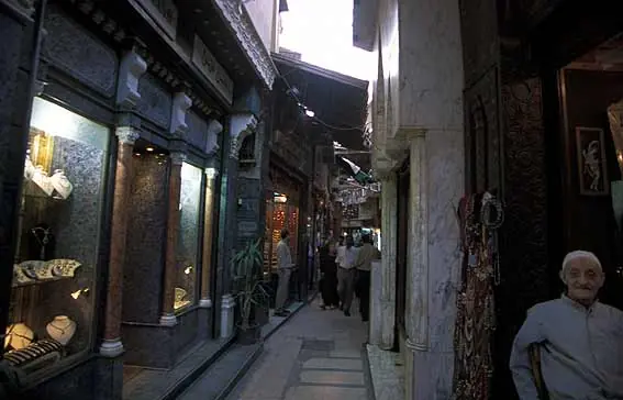 Las callecitas de El Cairo tiene ese no se qué