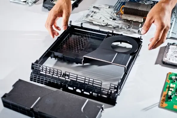 PS4, abierta y con todo detalle