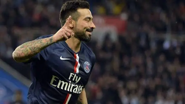 Lavezzi, sancionado por su propio club