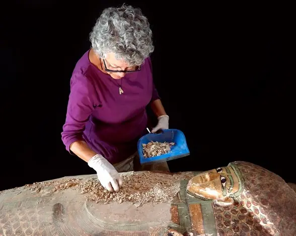 Descubierto ataúd intacto del Antiguo Egipto