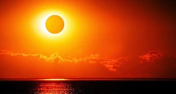 Once lluvias de estrellas y eclipses en 2015
