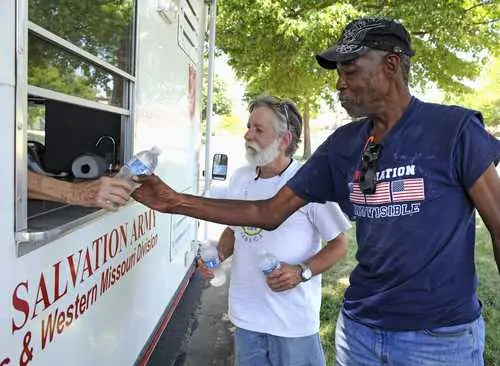Chomsky: Estados Unidos en decadencia