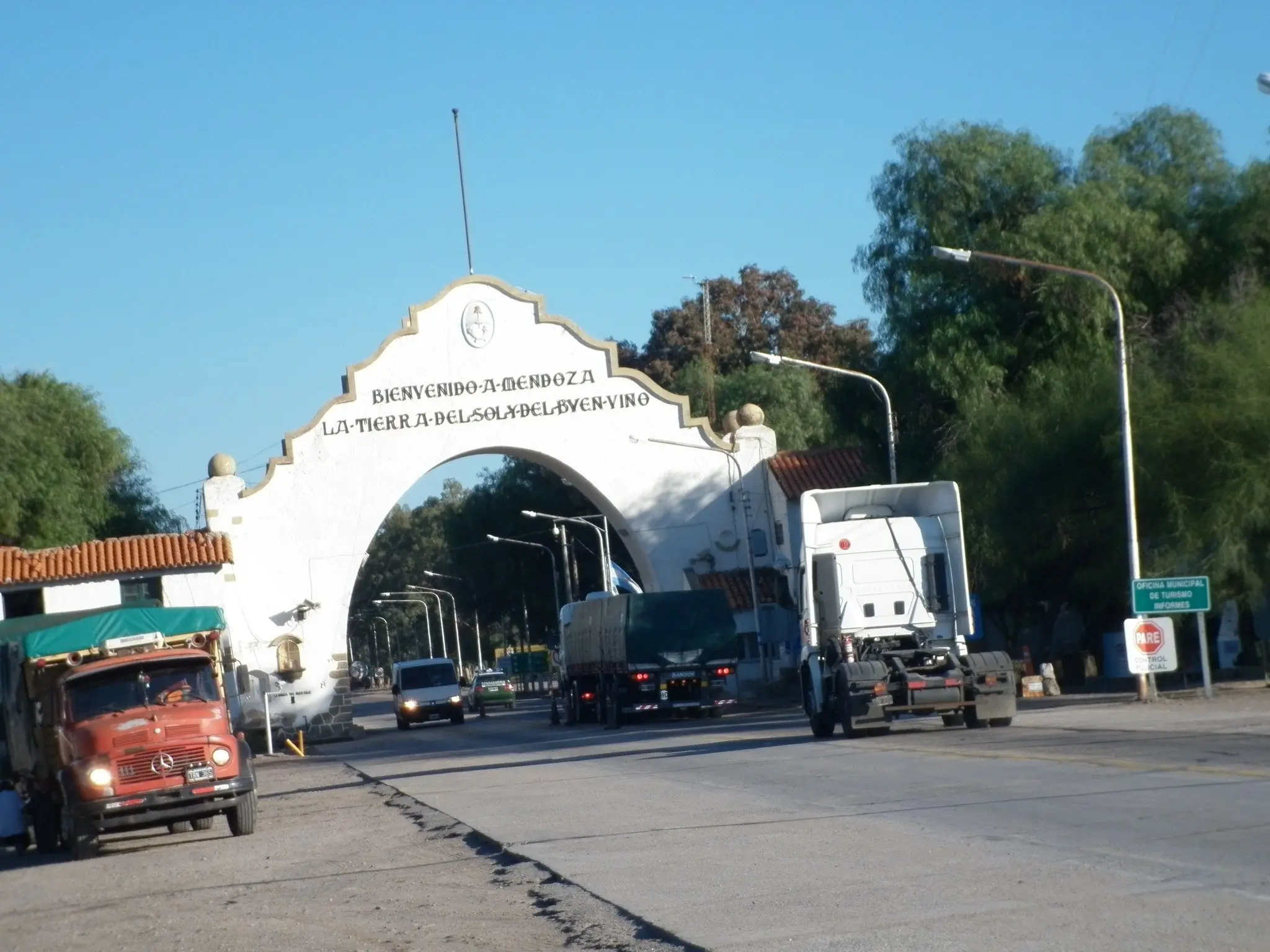 ¡A viajar y vivir Mendoza!
