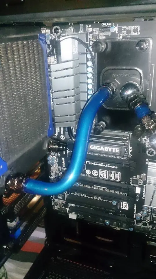 PC Gamer con Water Cooling - Armada por mi mismo