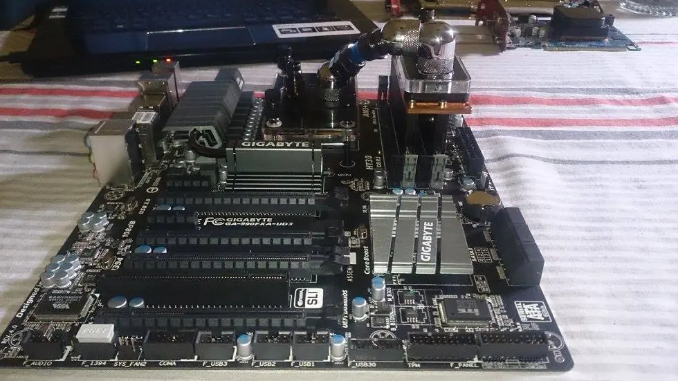 PC Gamer con Water Cooling - Armada por mi mismo