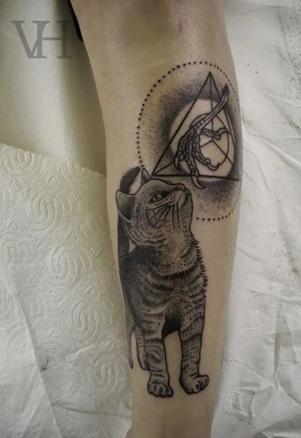 Hay que querer mucho a tu gato para tatuartelo