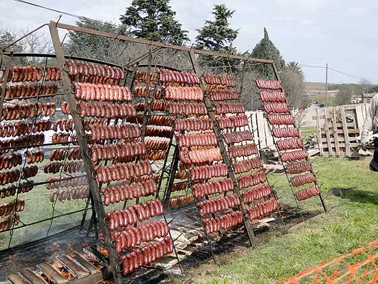 Que picardia! Choripán con salsa chimichurri