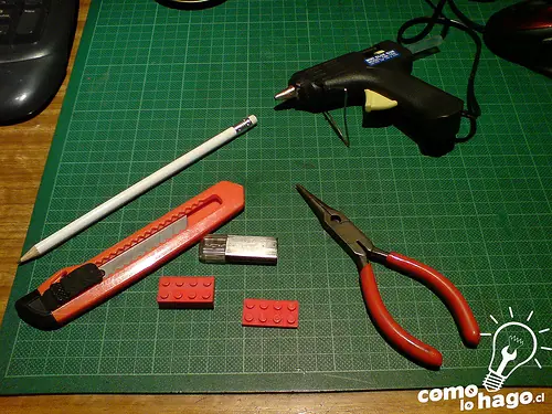 como personalizar tu pendrive (lego)