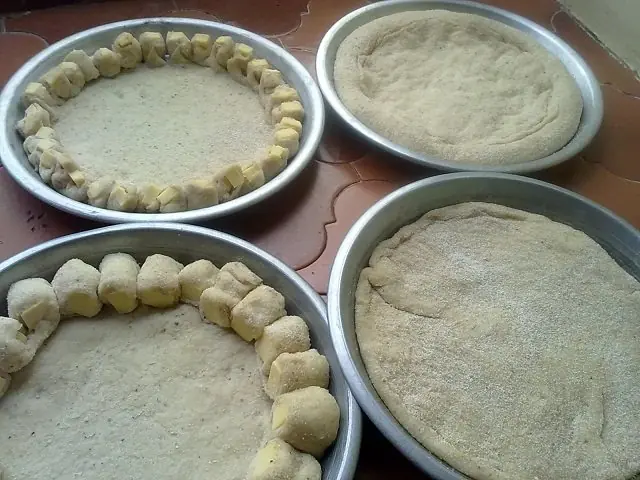 pizza con deditos de queso