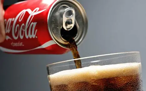Como la Coca-Cola afecta la salud?