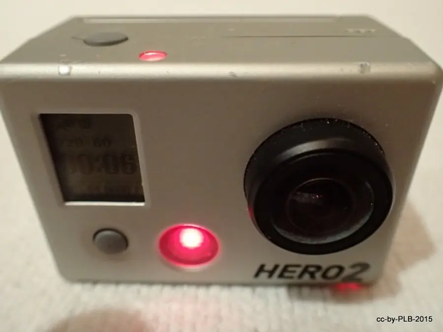 La Kenoxin SJ6000 vs la Gopro Hero 2