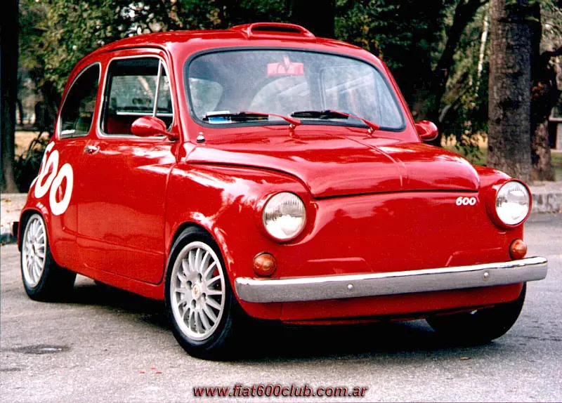 El fiat 600 que llego a 270 km/hora