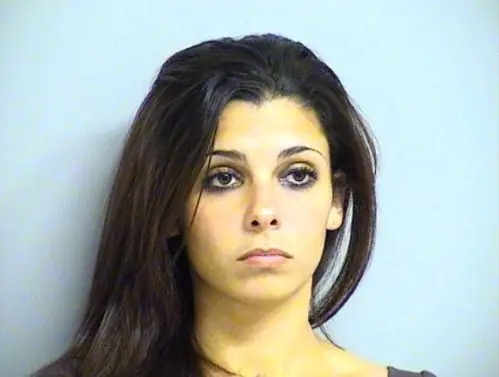 10 mujeres hermosas que fueron detenidas