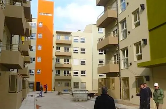 Desmintiendo: ''100 razones para no votar a Macri''